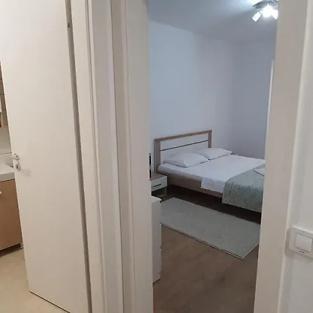Apartment Break Vivo Mall